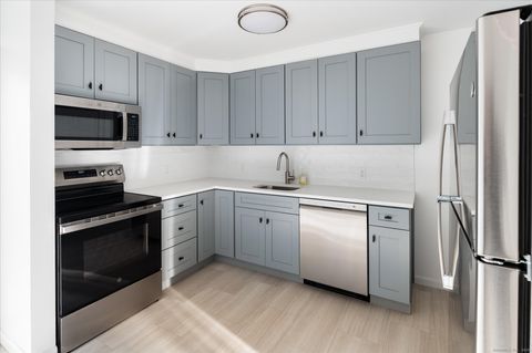 Tiny photo for 151 Courtland Avenue #APT 6C, Stamford, CT 06902 (MLS # 24143040)