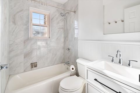 Tiny photo for 151 Courtland Avenue #APT 6C, Stamford, CT 06902 (MLS # 24143040)