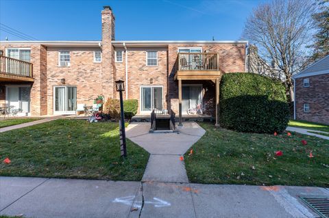 Tiny photo for 151 Courtland Avenue #APT 6C, Stamford, CT 06902 (MLS # 24143040)