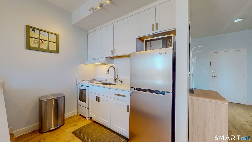 Photo of 94 Washington Street #9, Norwalk, CT 06854 (MLS # 24165388)