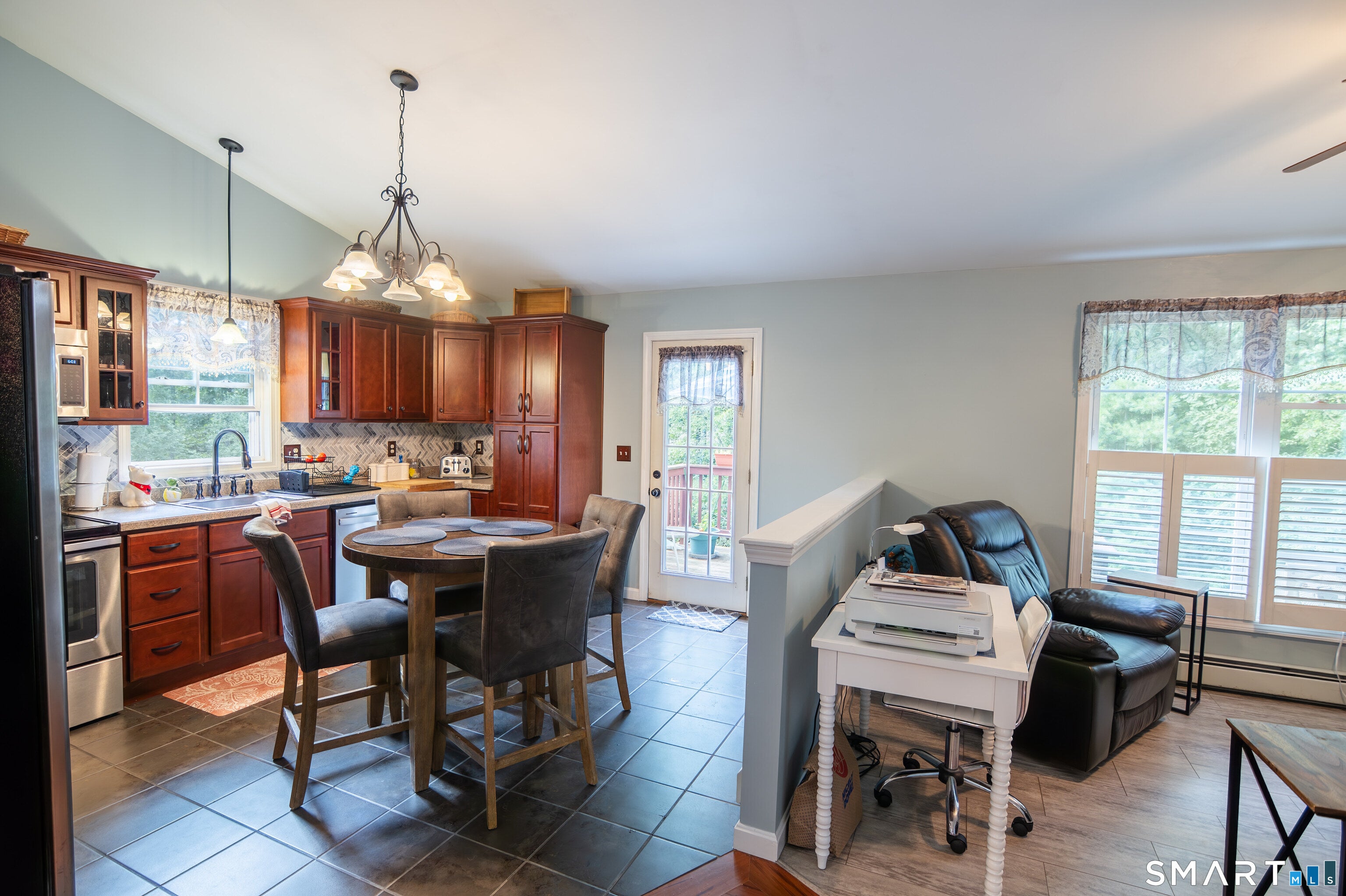 84 Juniper Way