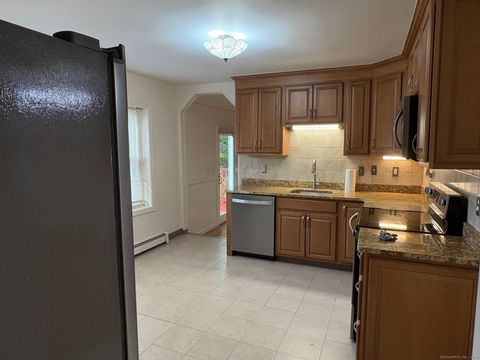 Tiny photo for 5 Beaver Dam Trail, Old Saybrook, CT 06475 (MLS # 24137663)