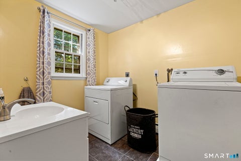 Tiny photo for 557 S Main Street, West Hartford, CT 06110 (MLS # 24207693)