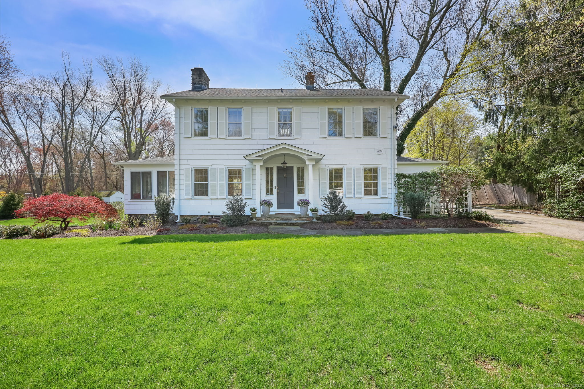 Property for Sale at Long Lots Road, Westport, Connecticut - Bedrooms: 4 
Bathrooms: 4 
Rooms: 9  - $2,200,000
