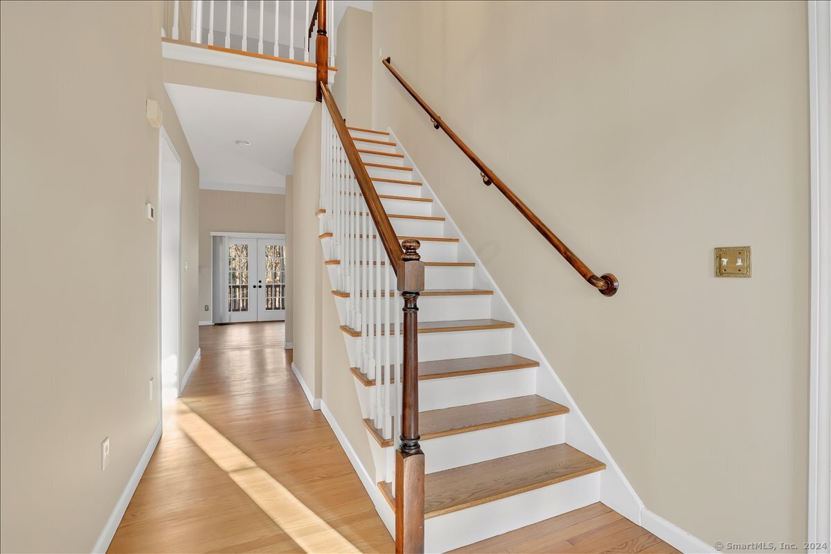 Glastonbury, Connecticut 06073, United States, 3 Bedrooms Bedrooms, ,3 BathroomsBathrooms,Residential,Active,51143