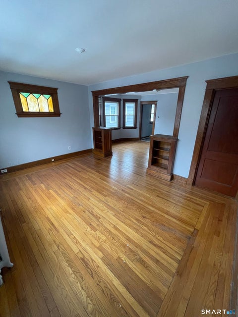 Multifamily For Rent - 54 Bradley Avenue #2<br/> Hamden, CT 06514