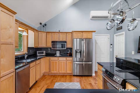 Tiny photo for 305 Fox Road, Putnam, CT 06260 (MLS # 24193202)