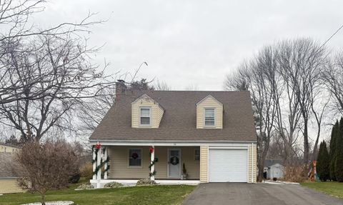 Photo of 34 Crestview Drive, Newington, CT 06111 (MLS # 24144075)