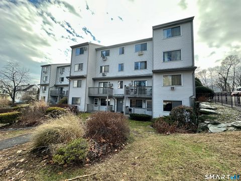 Tiny photo for 330 Savin Avenue #22, West Haven, CT 06516 (MLS # 24149329)