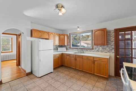 Tiny photo for 120 Harrington Avenue, New Haven, CT 06512 (MLS # 24137075)