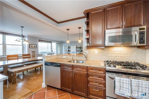 Tiny photo for 50 Glenbrook Road #6E, Stamford, CT 06902 (MLS # 24175207)
