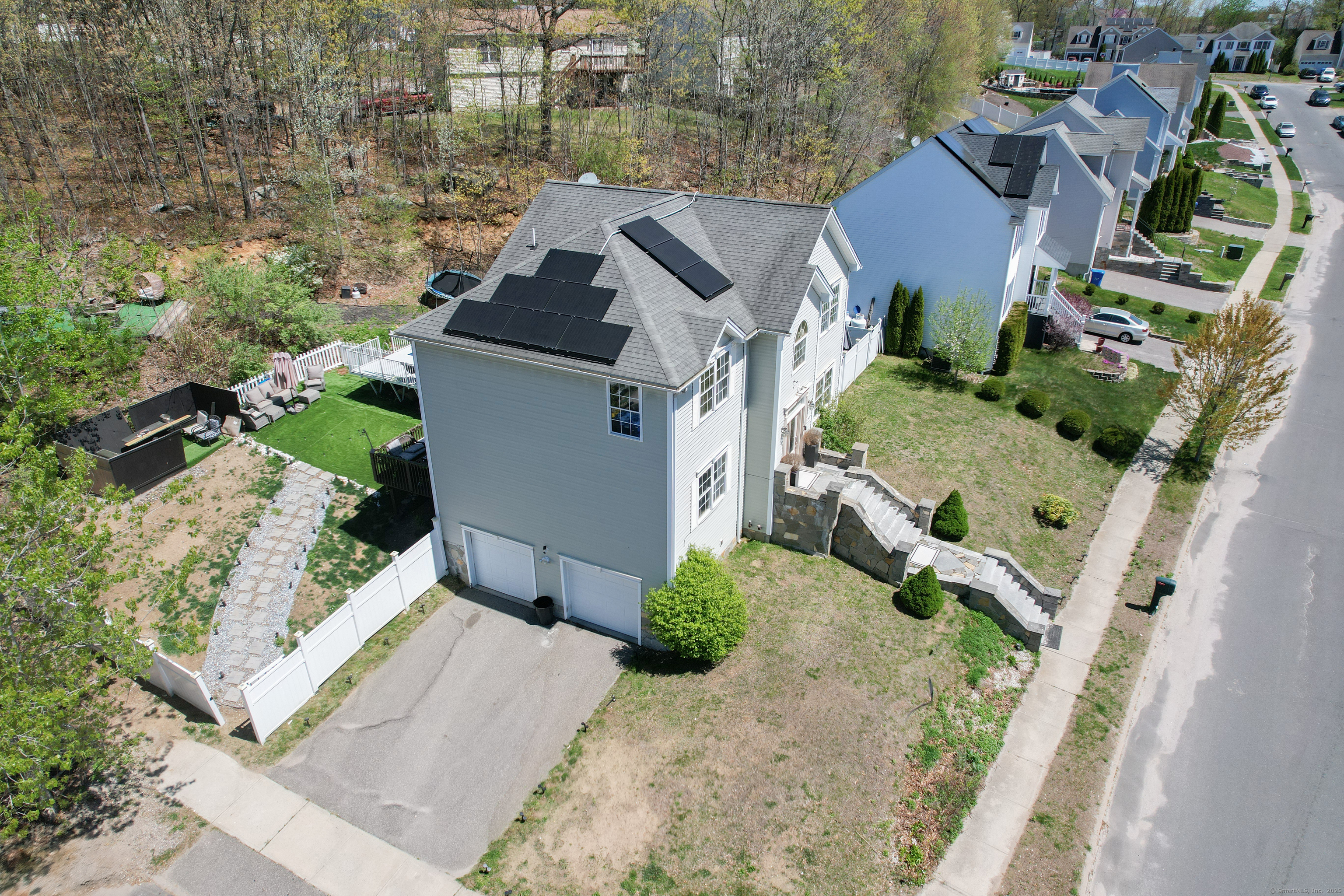 207 Ridgefield Avenue, Waterbury, Connecticut image 32