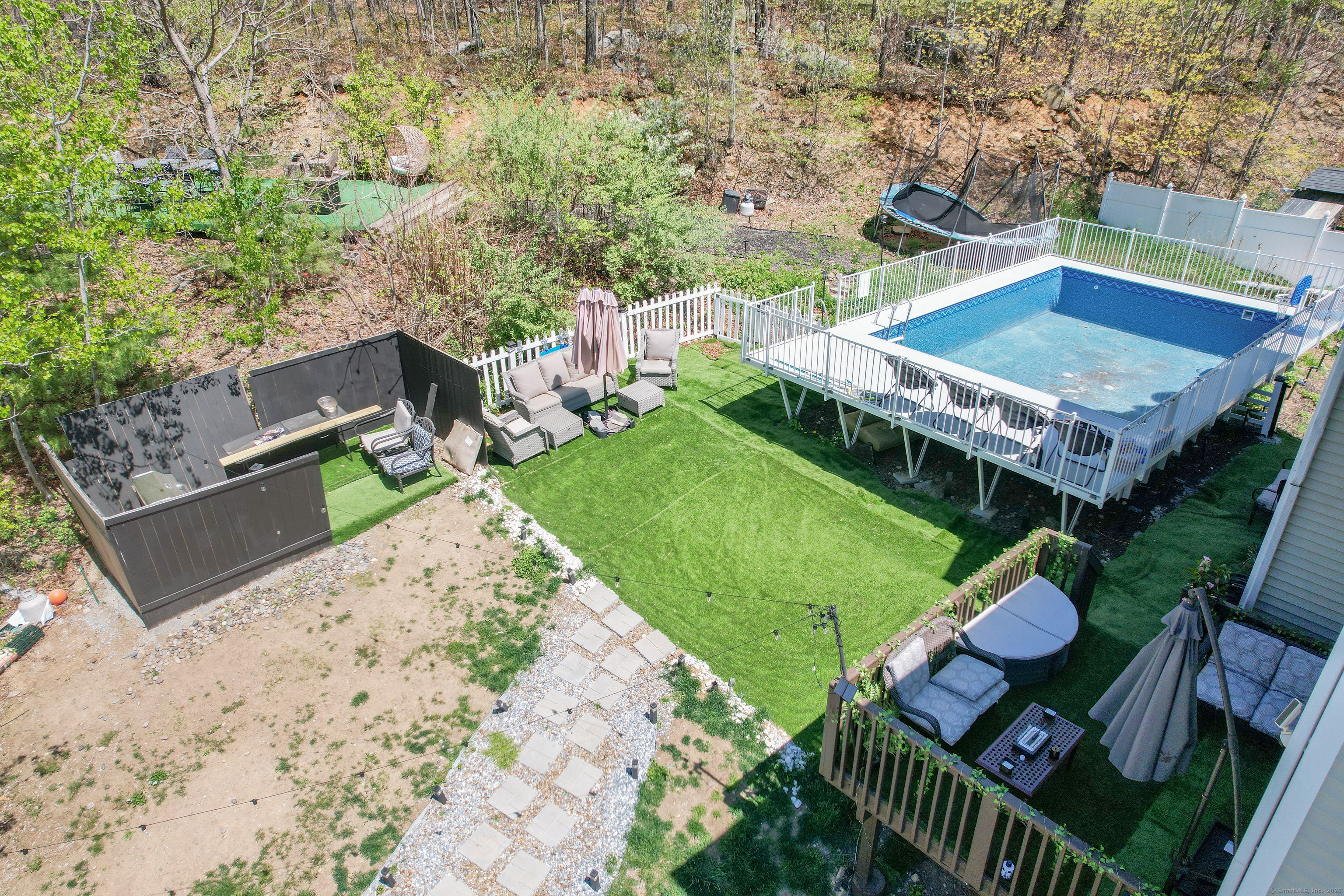 207 Ridgefield Avenue, Waterbury, Connecticut image 35