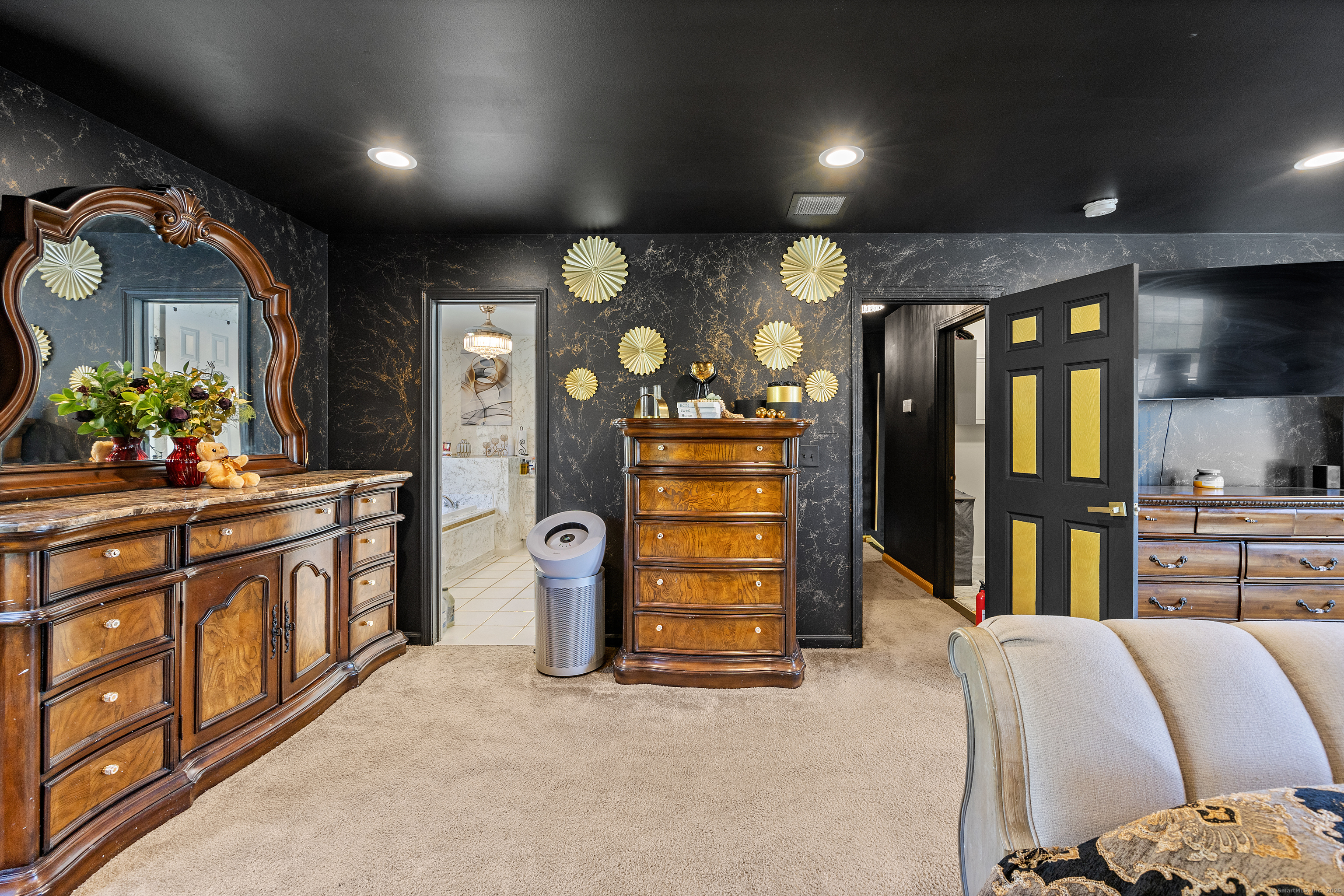 207 Ridgefield Avenue, Waterbury, Connecticut image 15