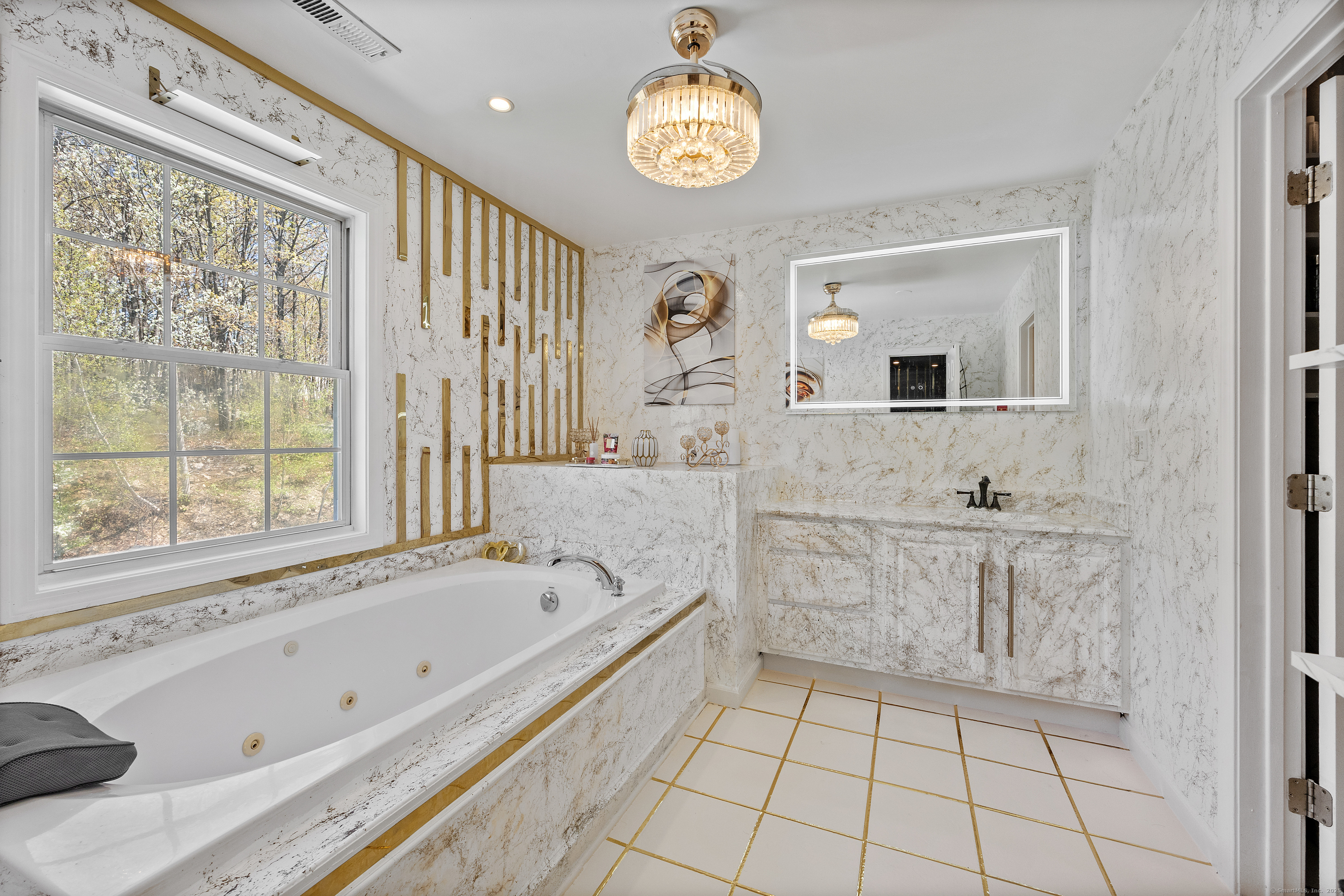 207 Ridgefield Avenue, Waterbury, Connecticut image 19
