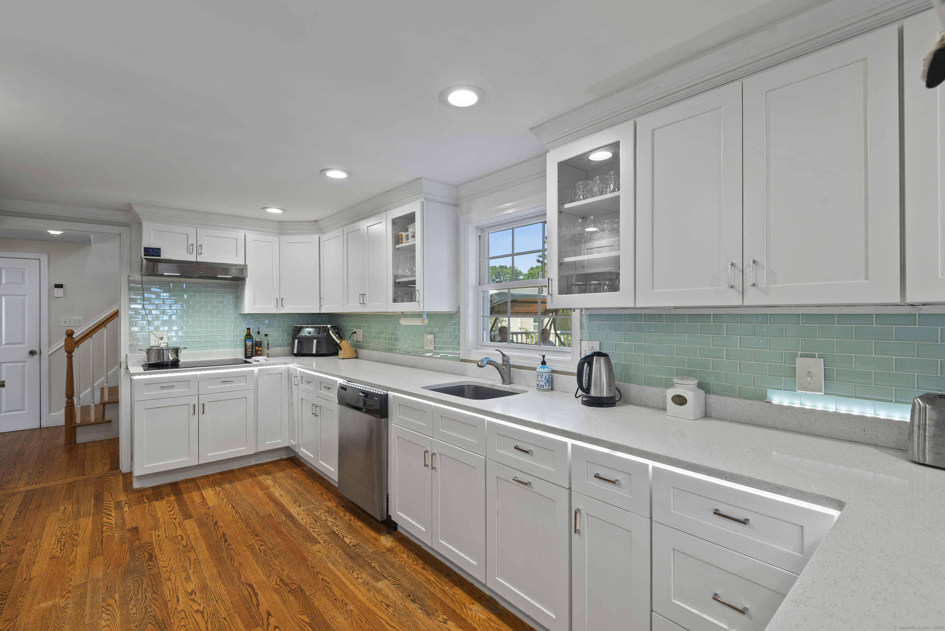 25 Lucille Drive, Milford, Connecticut image 16