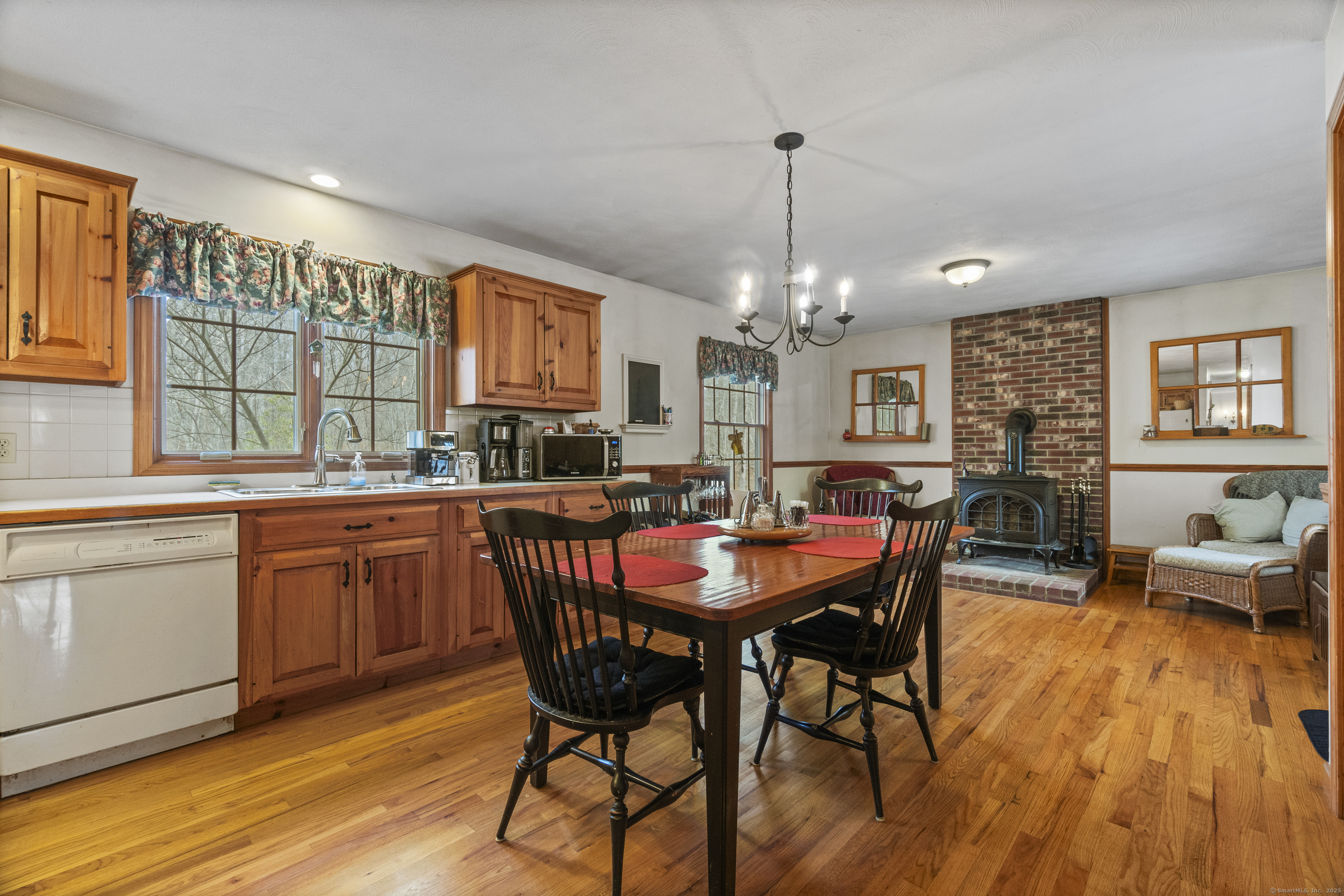 309 Grindstone Hill Road, North Stonington, Connecticut image 2