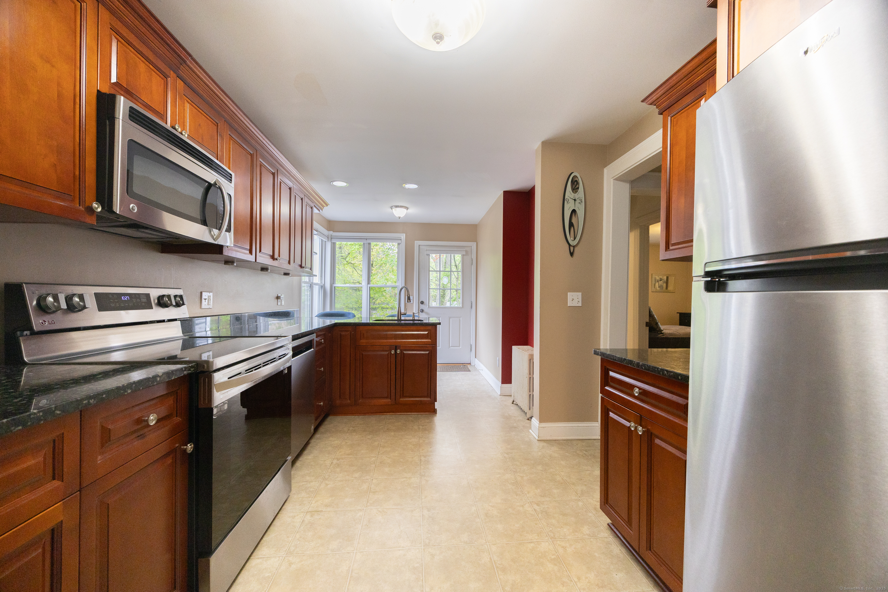 456 Painter Drive, West Haven, Connecticut image 13