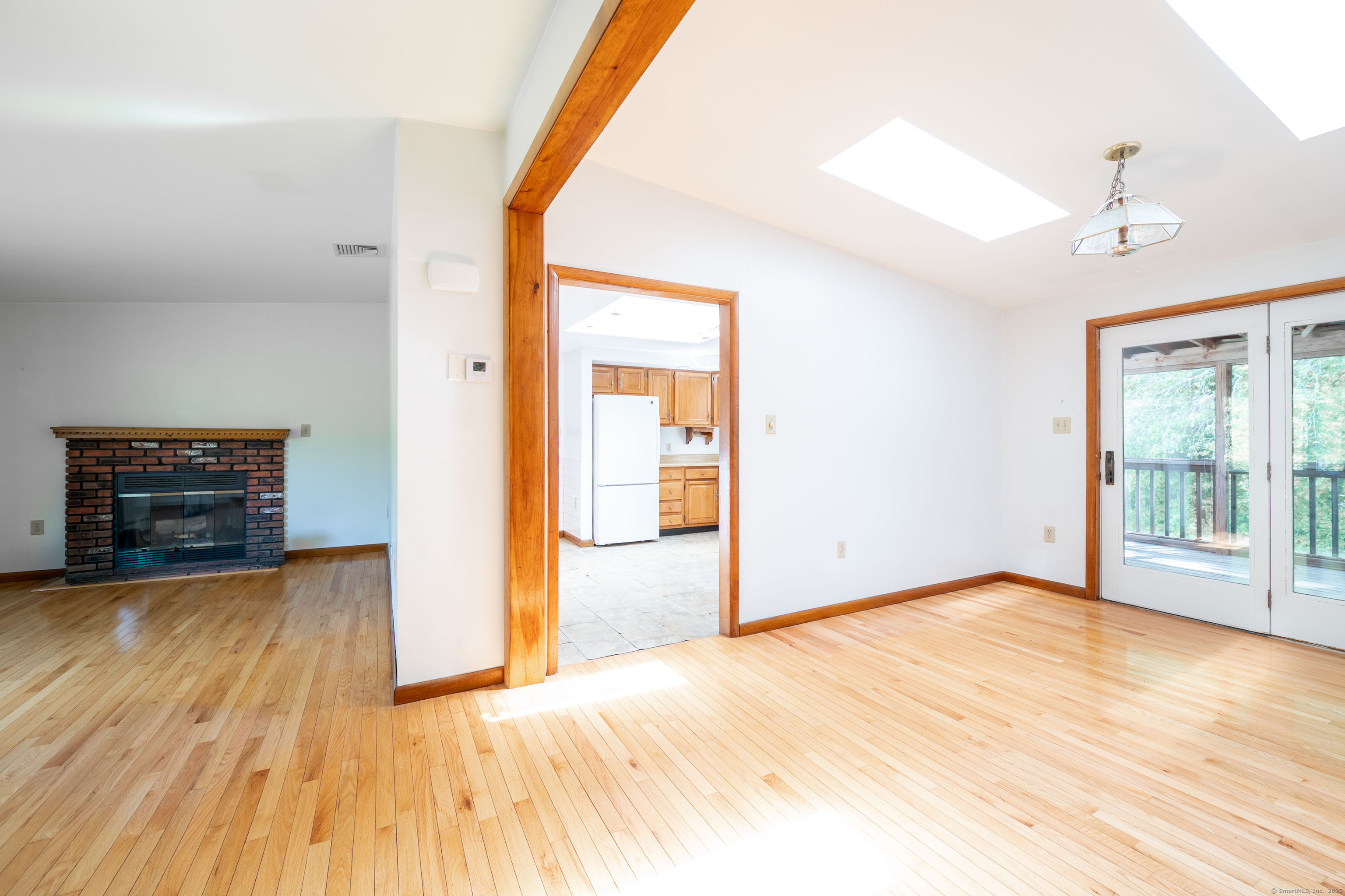 16 Dairy Farm Drive, Brookfield, Connecticut image 9