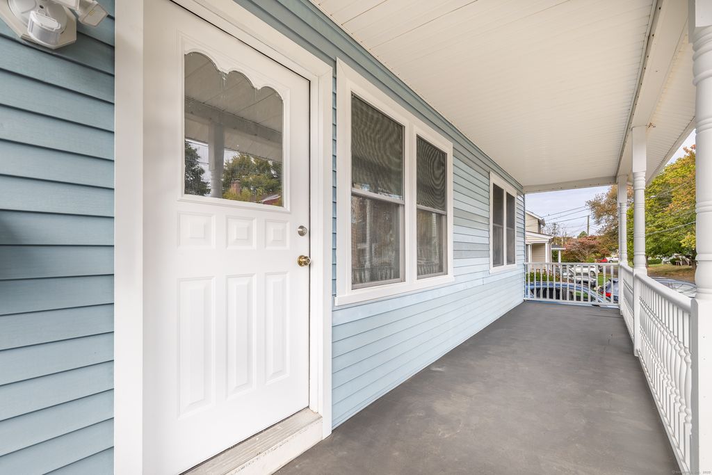 Photo of 123 Klondike Street, Stratford, CT 06614 (MLS # 24133070)