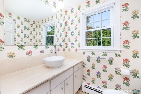 Tiny photo for 36 Lakeview Drive, West Hartford, CT 06117 (MLS # 24208388)