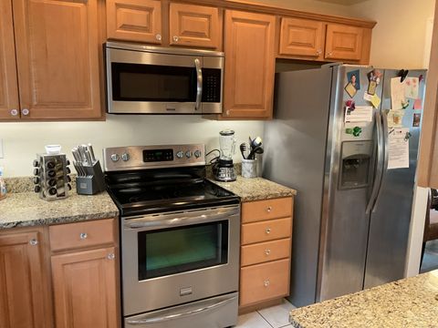 13 Tamarack Lane 13 Woodbury CT 06798