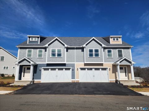 Condo For Sale - 102 Mulholland Way #52<br/> North Haven, CT 06473