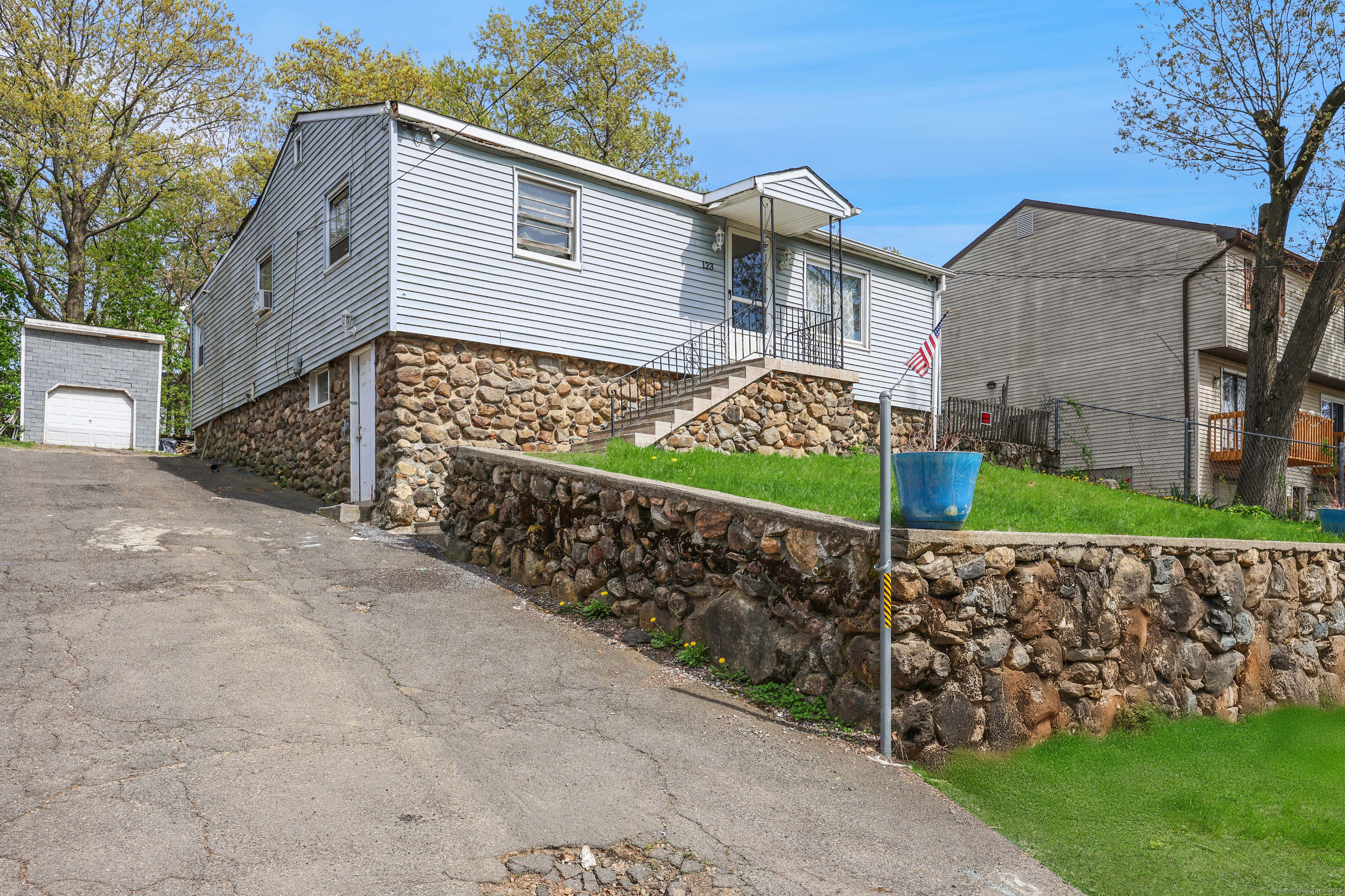 123 Birch Street, Waterbury, Connecticut image 1