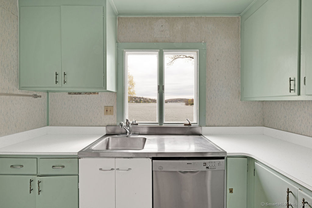 19 Kellogg Street, Brookfield, Connecticut image 18