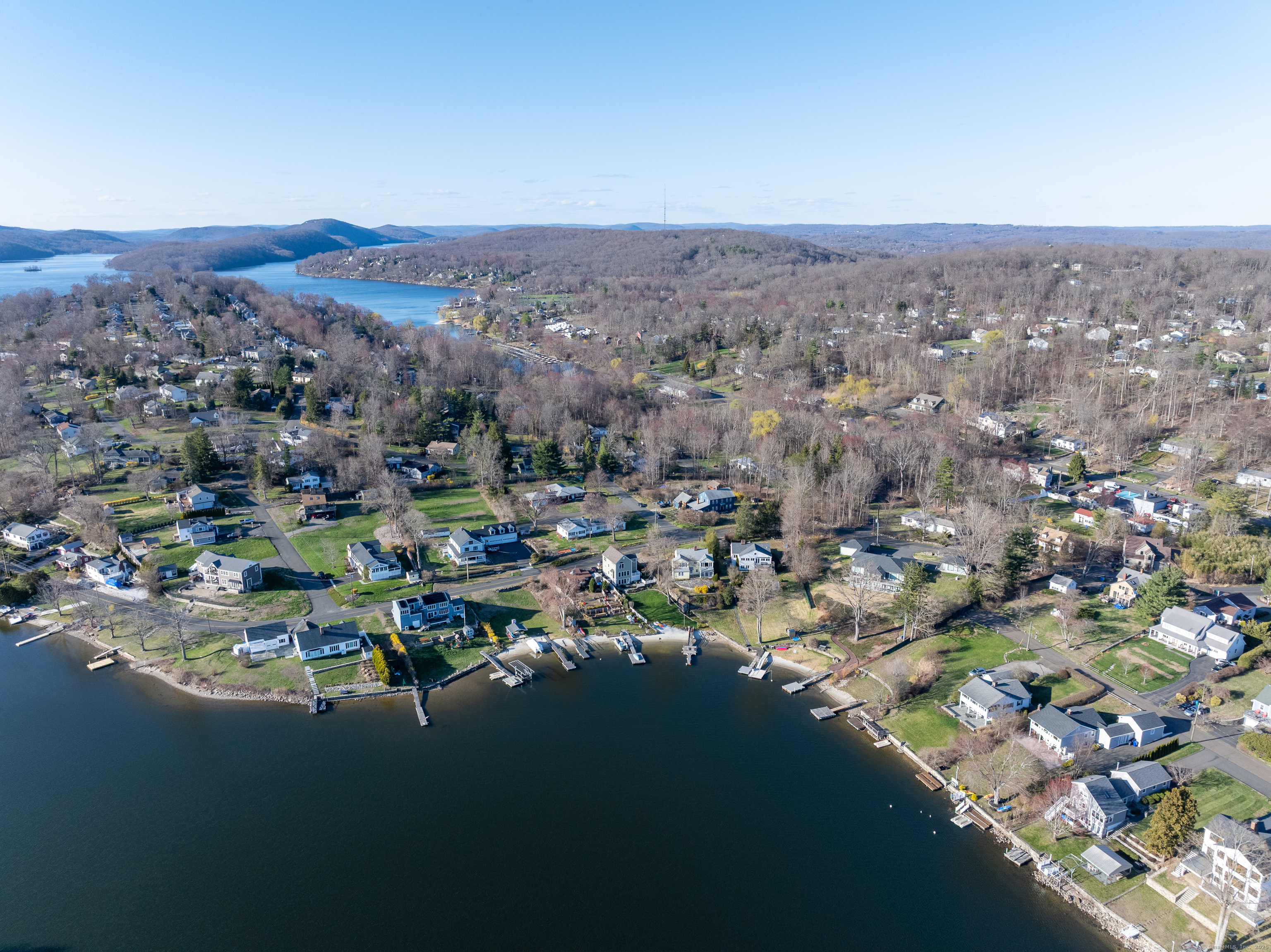 19 Kellogg Street, Brookfield, Connecticut image 2