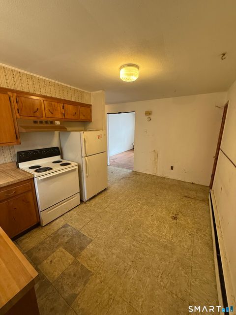 Tiny photo for 33 Allen Place, New Haven, CT 06512 (MLS # 24155722)