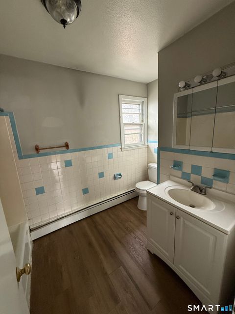 Tiny photo for 33 Allen Place, New Haven, CT 06512 (MLS # 24155722)