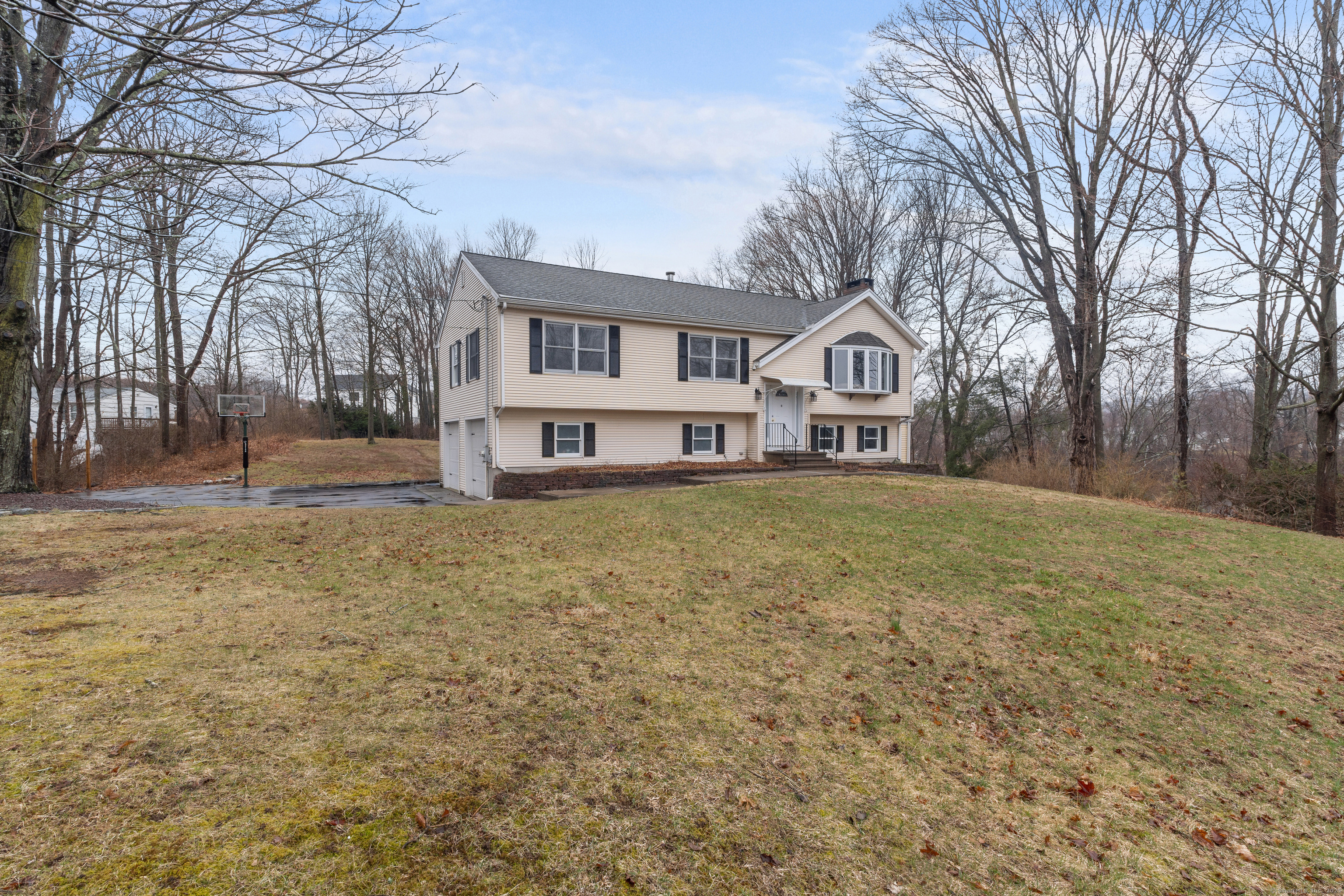 10 Mill Road, North Branford, Connecticut image 1