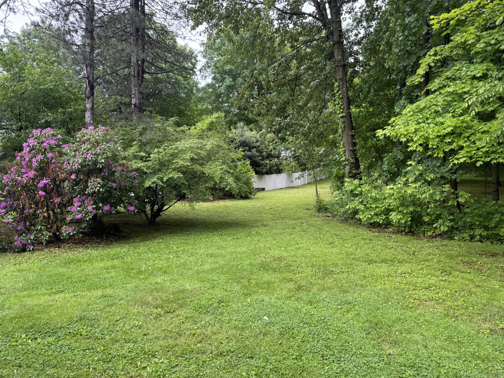 Farmington, Connecticut 06032, United States, 3 Bedrooms Bedrooms, ,3 BathroomsBathrooms,Residential,Active,136668