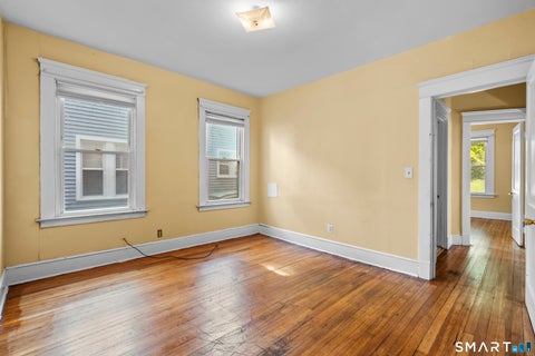 Tiny photo for 855 Woodward Avenue #1st Flr, New Haven, CT 06512 (MLS # 24208983)