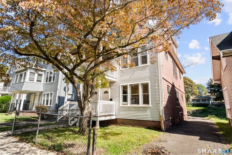 Tiny photo for 855 Woodward Avenue #1st Flr, New Haven, CT 06512 (MLS # 24208983)