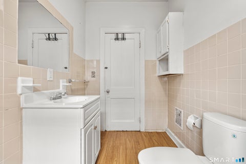 Tiny photo for 855 Woodward Avenue #1st Flr, New Haven, CT 06512 (MLS # 24208983)