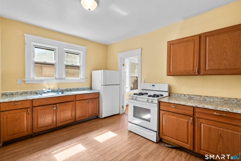 Tiny photo for 855 Woodward Avenue #1st Flr, New Haven, CT 06512 (MLS # 24208983)