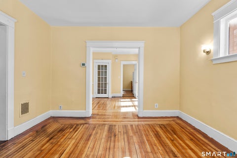 Tiny photo for 855 Woodward Avenue #1st Flr, New Haven, CT 06512 (MLS # 24208983)
