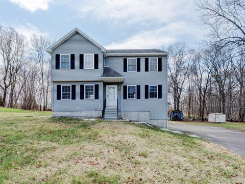 26 Olivia Lane, Naugatuck, CT 06770 - #: 24087093