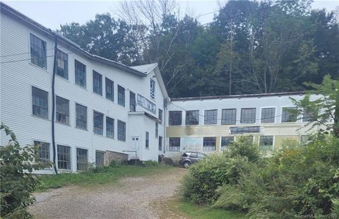 28-30 Mason Street Coventry CT 06238