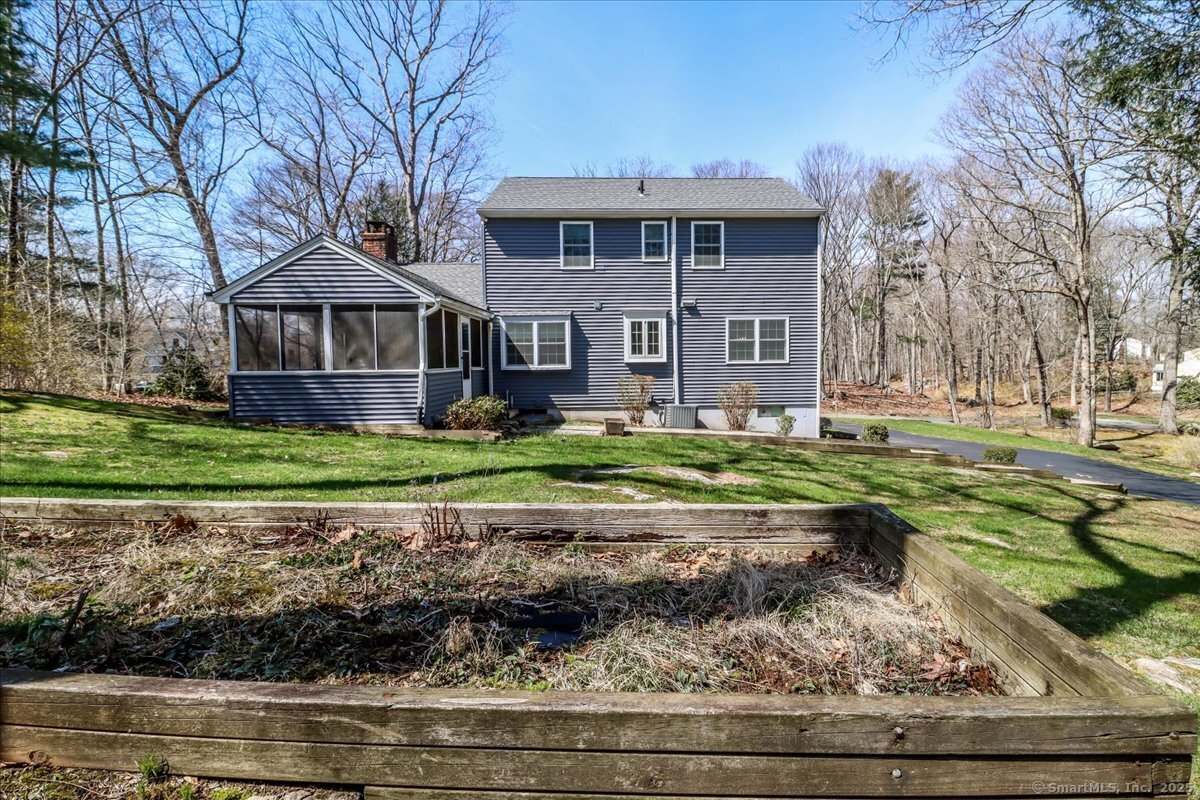 15 Pepperwood Court, Madison, Connecticut image 9