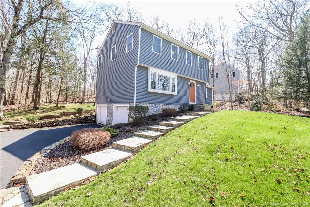15 Pepperwood Court, Madison, Connecticut image 7
