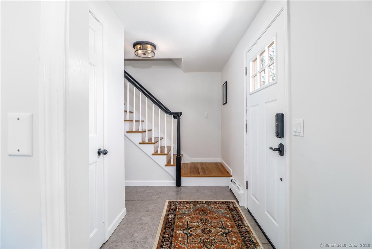 15 Pepperwood Court, Madison, Connecticut image 10