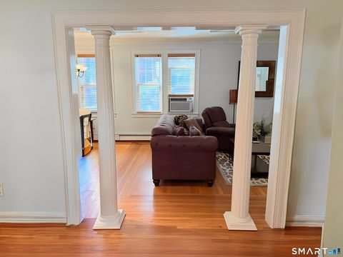 Tiny photo for 165 Fountain Street #APT A1, New Haven, CT 06515 (MLS # 24159410)