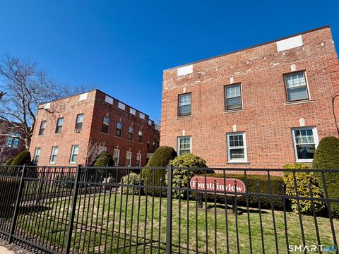 Tiny photo for 165 Fountain Street #APT A1, New Haven, CT 06515 (MLS # 24159410)