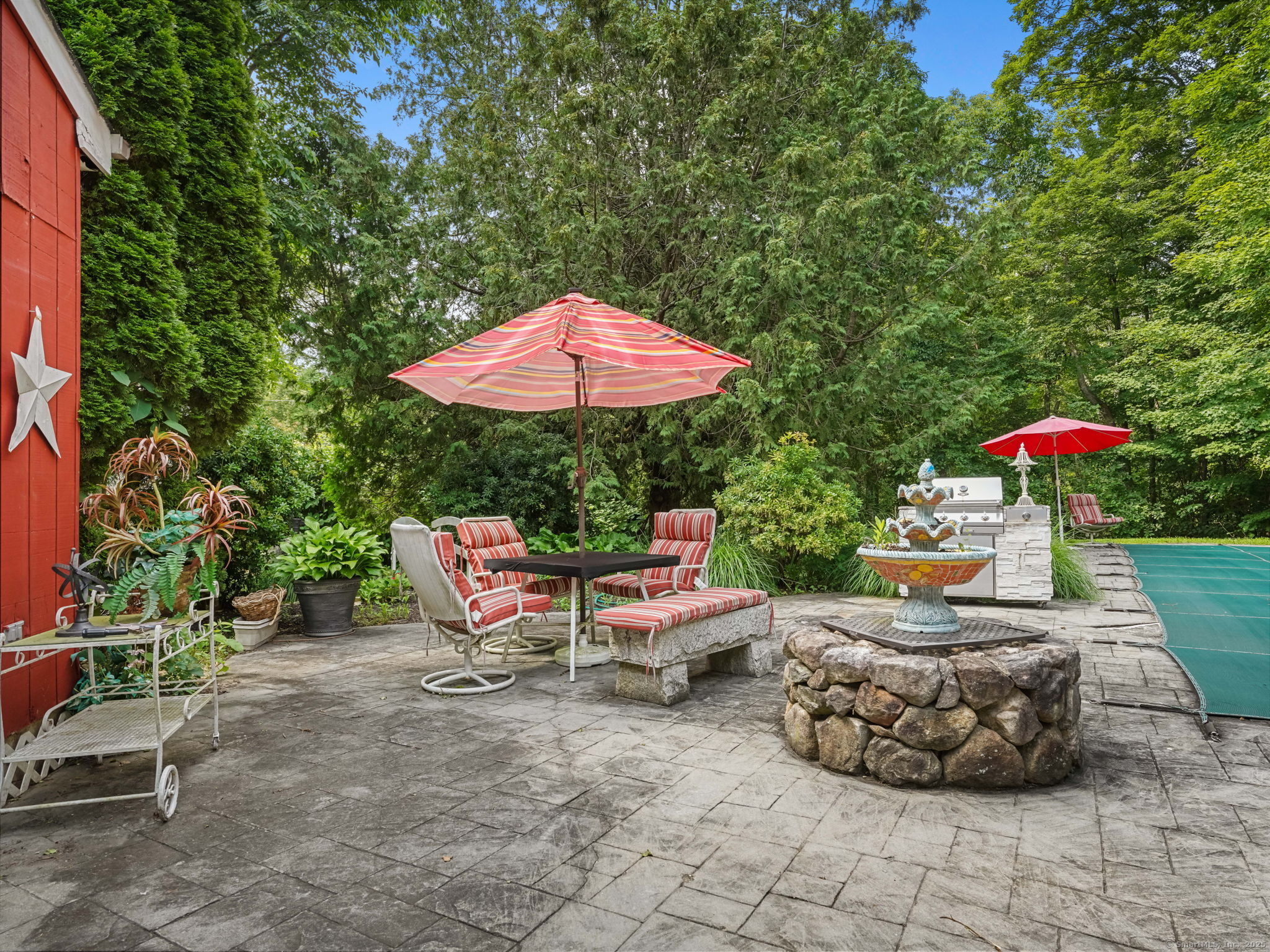 4 Whippoorwill Lane