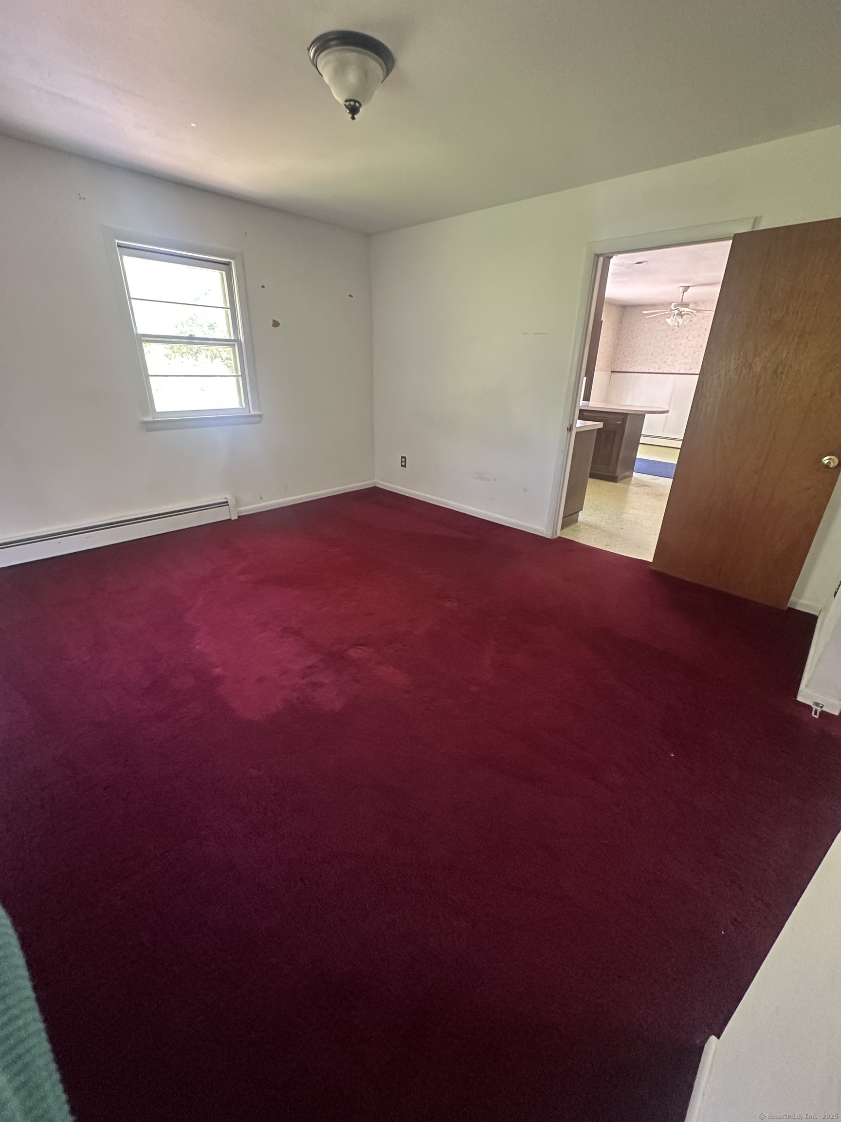 19 Arrowhead Lane, Branford, Connecticut image 9