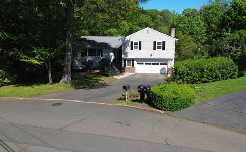 19 Arrowhead Lane Branford CT 06405