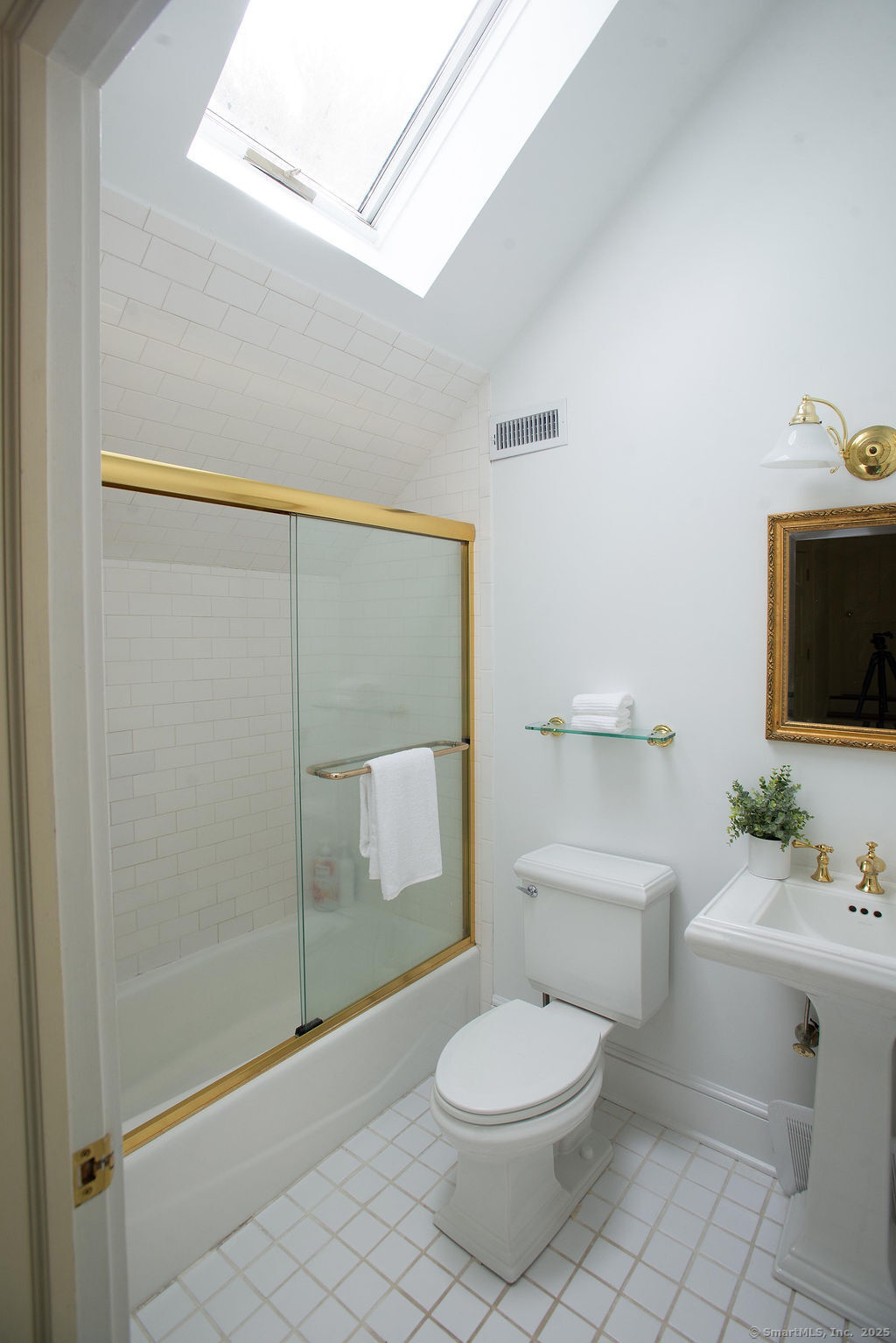 57 Richards Lane, New Canaan, Connecticut image 26